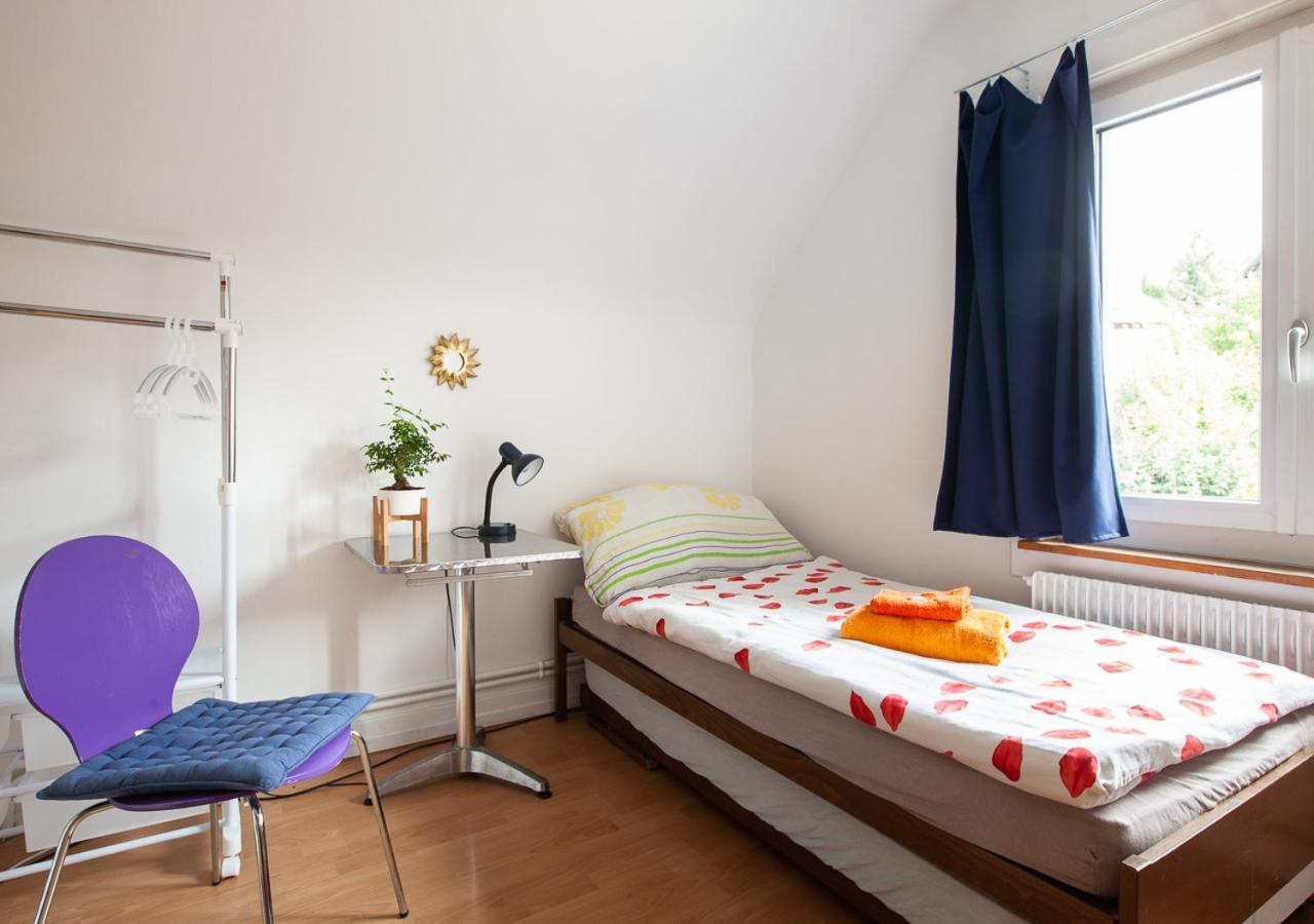 Bed and Breakfast Bed&Breakfast Pinocchio Seuzach Экстерьер фото